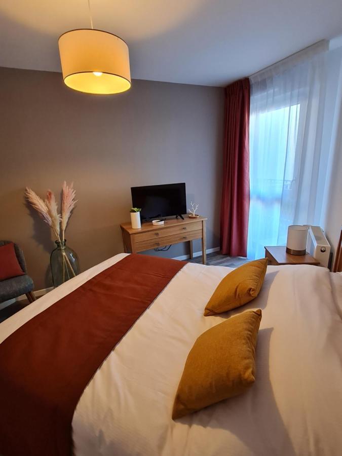 Domitys Les Cerneaux Aparthotel Hazebrouck Exterior photo